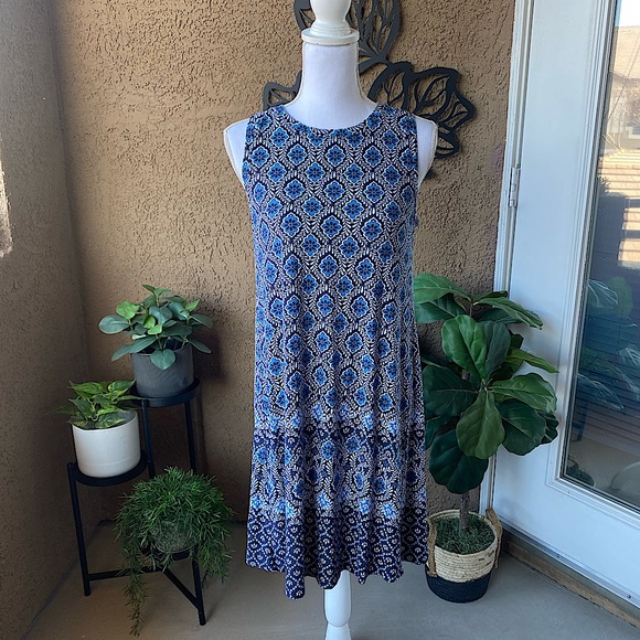LOFT Dresses & Skirts - LOFT • Tank Dress